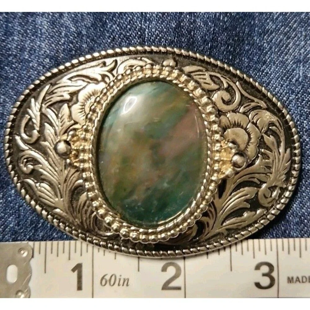 Vintage Western Style Oval Silver Tone Filigree Belt Buckle Green Agate Cabochon